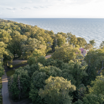 aerial view of small furnished dog friendly rental in Holland, Michigan